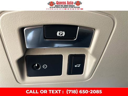 Used 2018 Land Rover Range Rover Velar R-Dynamic SE AWD/4WD image 50