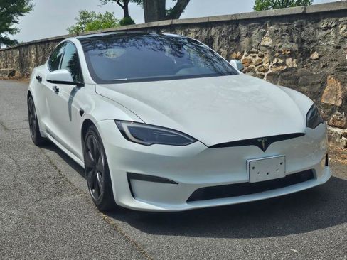 Used 2023 Tesla Model S AWD image 12