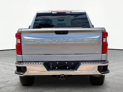 Used 2023 Chevrolet Silverado 1500 LT AWD/4WD image 6