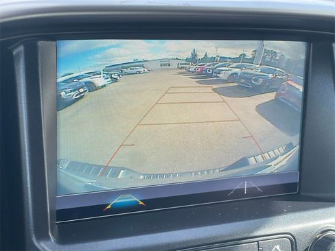 Used 2018 Chevrolet Colorado ZR2 image 22