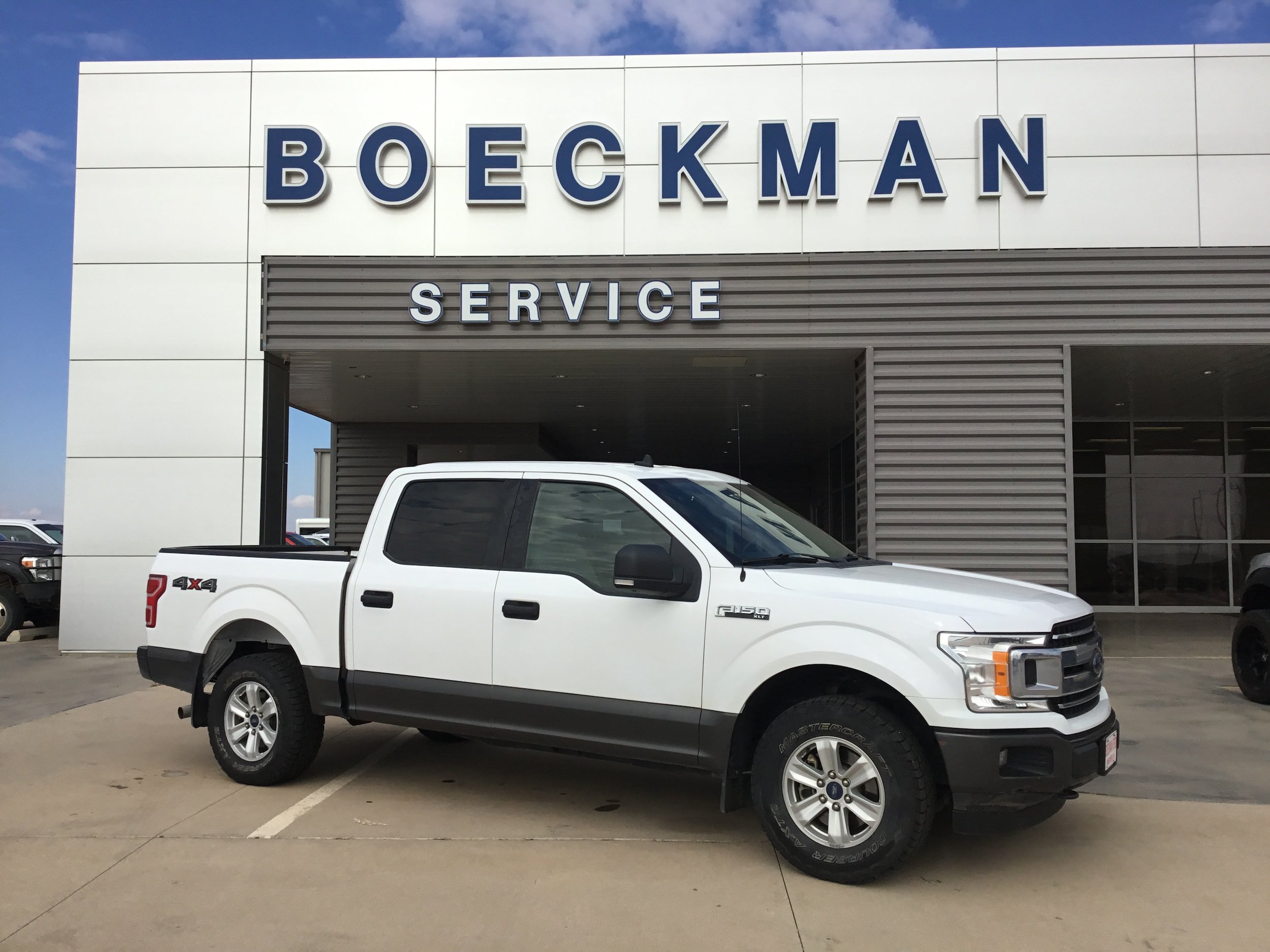 Used 2019 Ford F150 XLT w/ Equipment Group 301A Mid AWD/4WD image 2