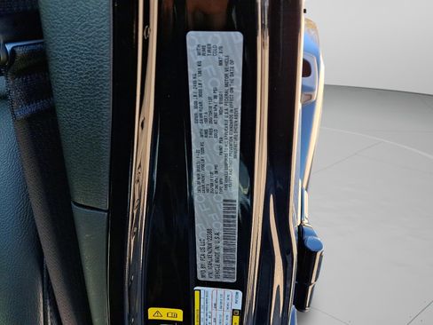 Certified 2022 Jeep Wrangler Unlimited Sahara image 28