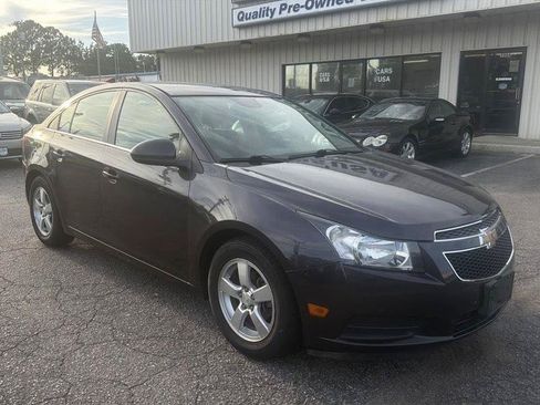 Used 2014 Chevrolet Cruze LT FWD image 5