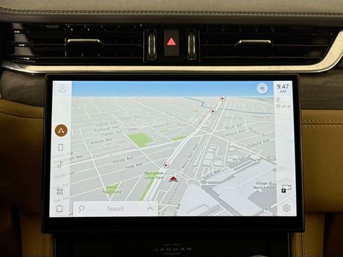 Used 2021 Jaguar F-PACE S image 25