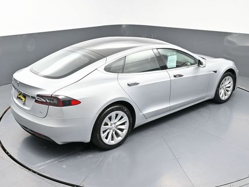 Used 2017 Tesla Model S 75 image 49