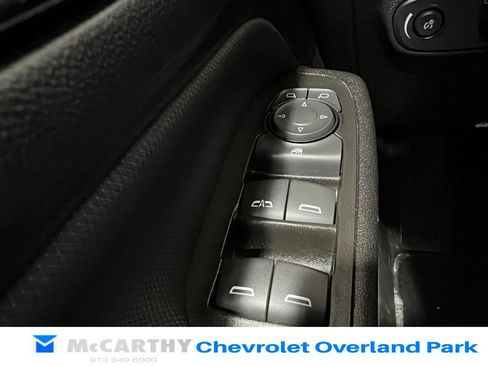 Used 2023 Chevrolet Equinox RS AWD/4WD image 16