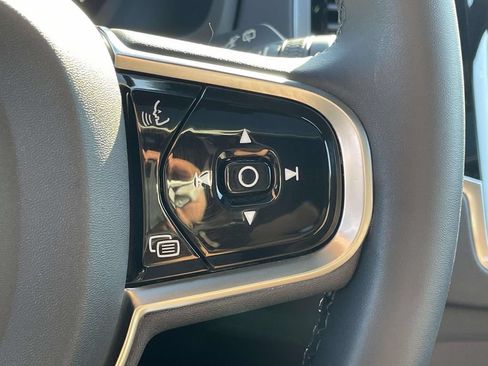 Used 2023 Volvo XC90 T8 Ultimate w/ Protection Package Premier AWD/4WD image 11