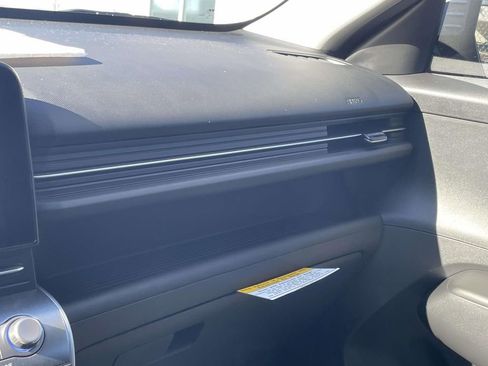 New 2026 Hyundai Kona SE image 29