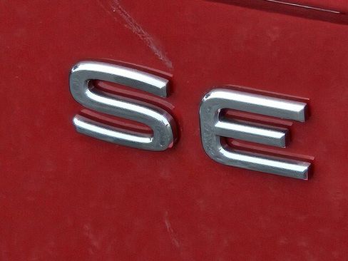 Used 2024 Volkswagen Tiguan SE FWD image 36