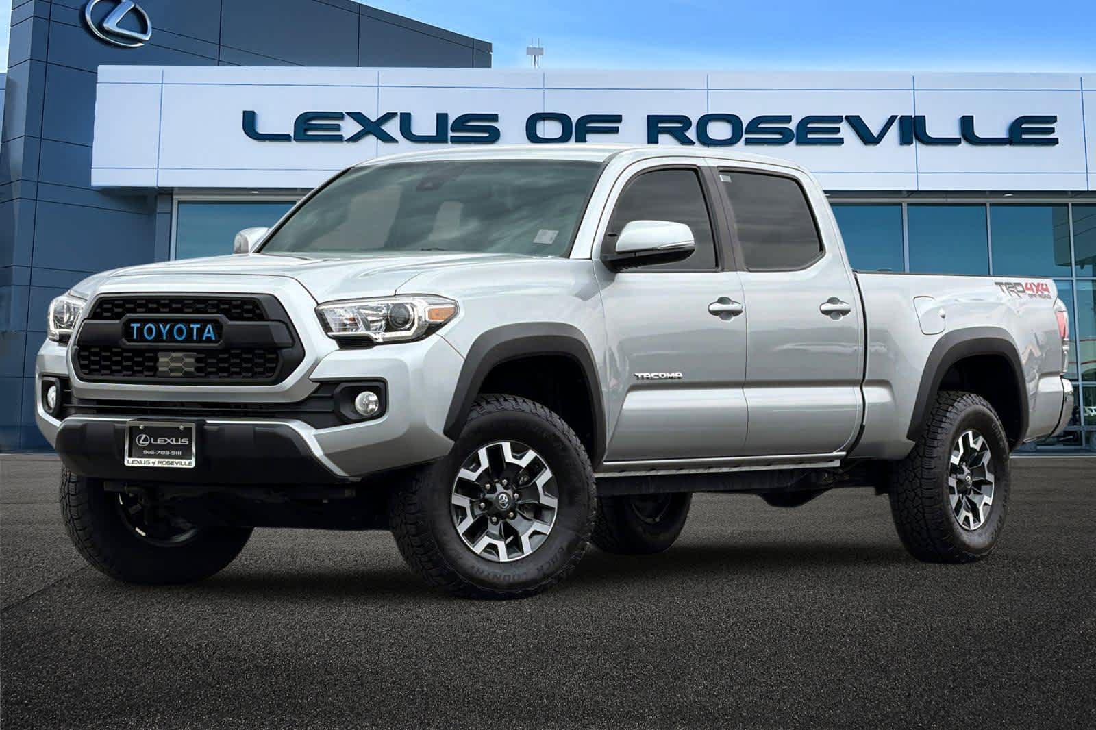 Used 2022 Toyota Tacoma TRD Off-Road AWD/4WD image 1