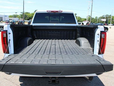 New 2026 GMC Sierra 2500 Denali w/ Denali Reserve Package AWD/4WD image 22