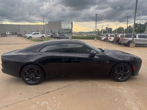 Used 2025 Dodge Charger Daytona R/T w/ Quick Order Package 25M R/T AWD/4WD image 6