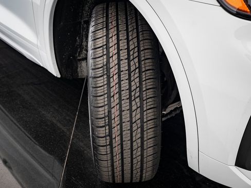 Used 2023 Audi Q5 2.0T Premium image 39