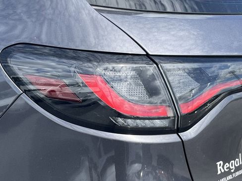 Used 2025 Honda HR-V LX image 7