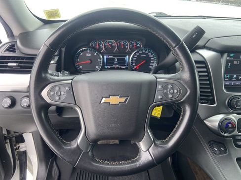 Certified 2020 Chevrolet Suburban LT image 11