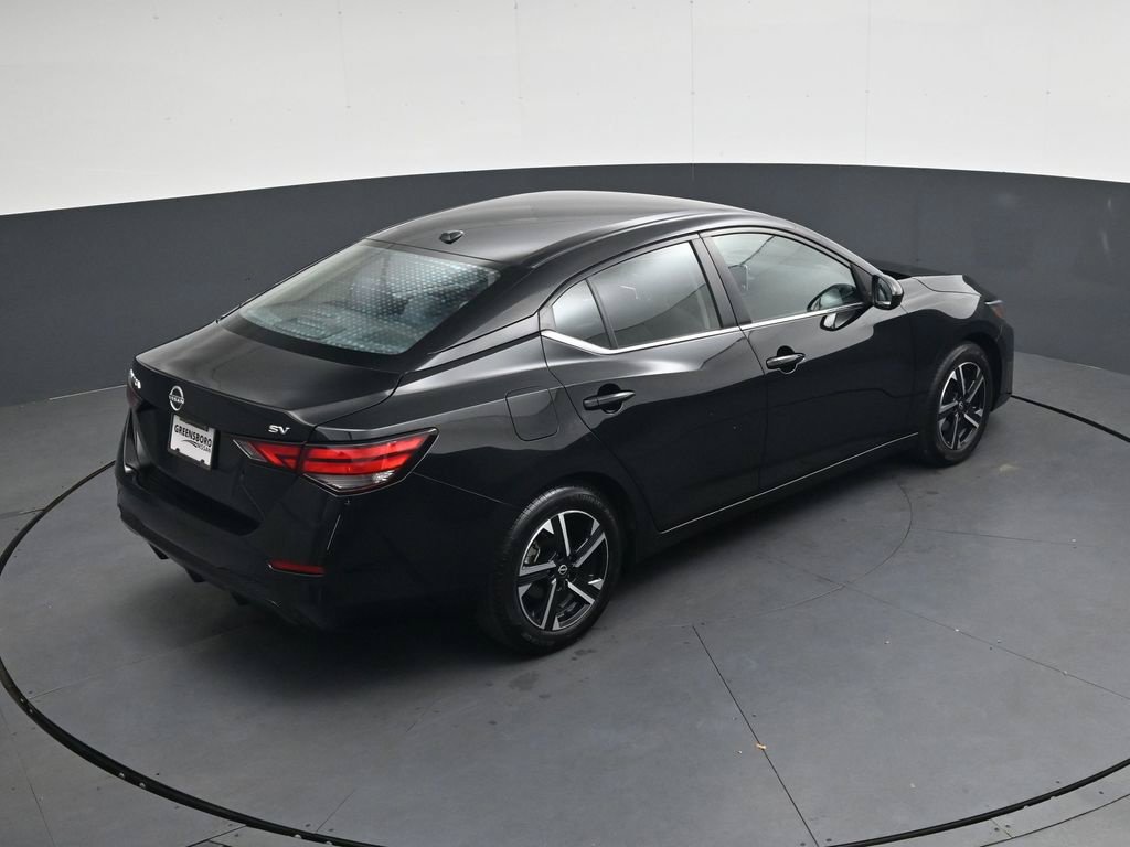 Certified 2024 Nissan Sentra SV FWD image 30