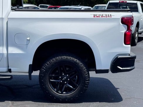 Used 2020 Chevrolet Silverado 1500 LT Trail Boss AWD/4WD image 33