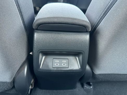 Used 2024 Toyota Corolla LE image 24