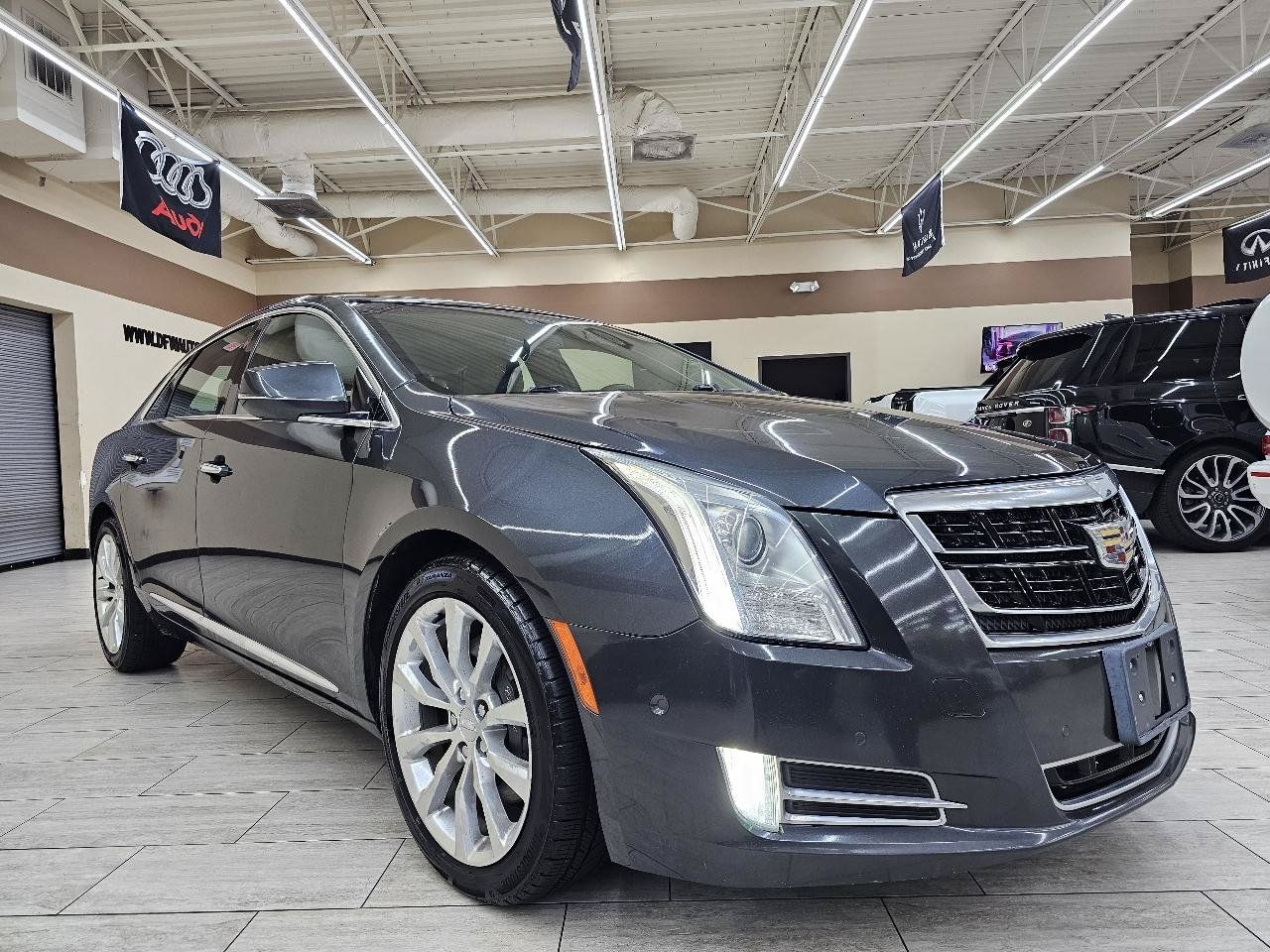Used 2017 Cadillac XTS Luxury FWD image 4