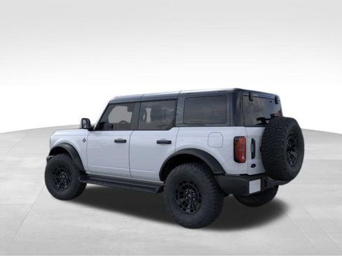 New 2026 Ford Bronco Outer Banks w/ Sasquatch Package image 5