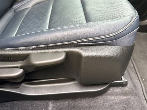 Used 2023 Chevrolet Bolt EUV Premier w/ Sun & Sound Package image 23