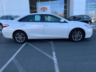 Used 2016 Toyota Camry SE video 2