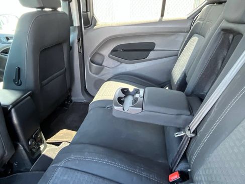 Used 2020 Ford Transit Connect XLT FWD image 26