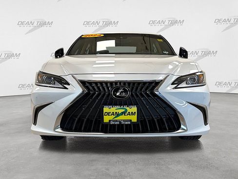 Used 2024 Lexus ES 250 w/ Premium Package AWD/4WD image 7