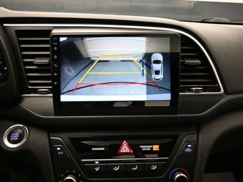 Used 2018 Hyundai Elantra Sport FWD image 24