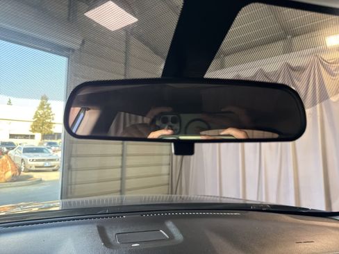 Used 2020 Nissan Pathfinder S image 20