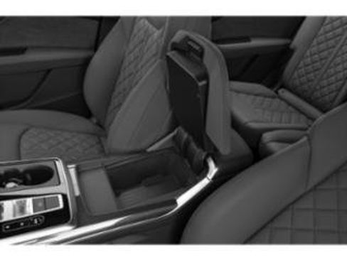 Used 2022 Audi SQ7 Prestige w/ Prestige Package AWD/4WD image 9