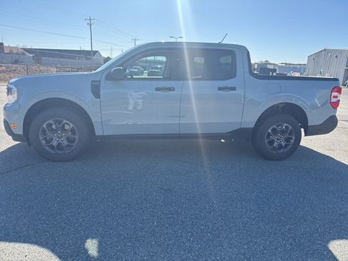 Used 2022 Ford Maverick XLT image 5