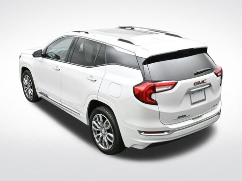Used 2022 GMC Terrain Denali image 21