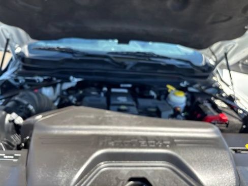 Used 2024 RAM 3500 SLT w/ Quick Order Package 2YG SLT AWD/4WD image 37