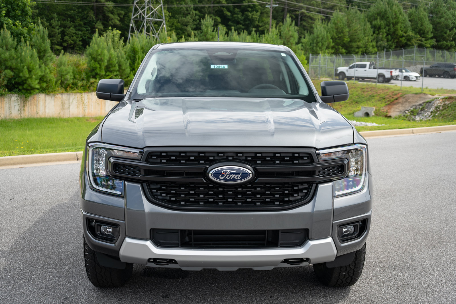New 2026 Ford Ranger XL w/ FX4 Off-Road Package AWD/4WD image 2