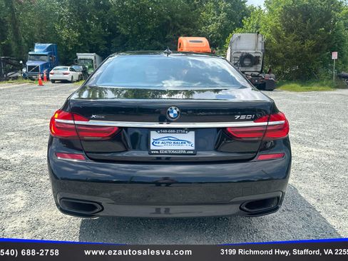 Used 2018 BMW 750i xDrive AWD/4WD image 17