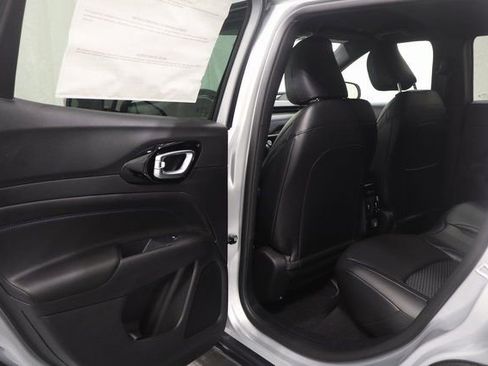 New 2026 Jeep Compass Latitude AWD/4WD image 12