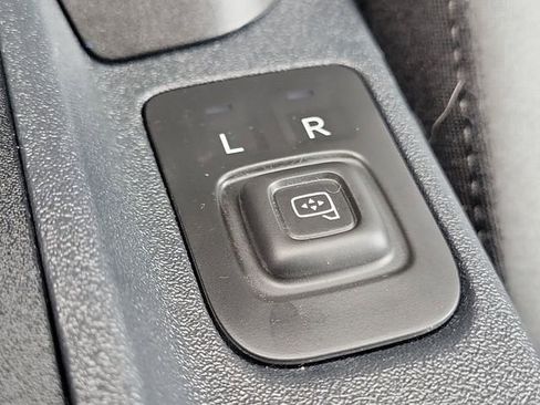 Used 2022 Ford Bronco Black Diamond AWD/4WD image 19
