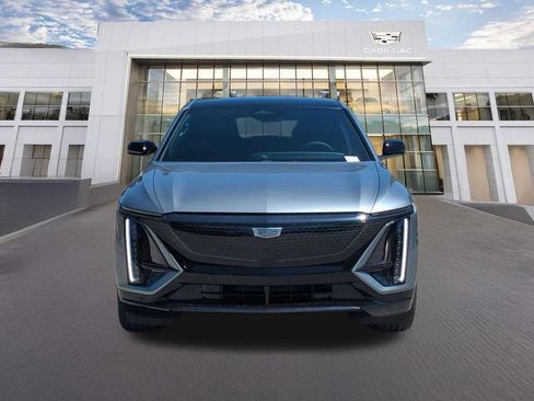 New 2026 Cadillac Lyriq Sport image 2