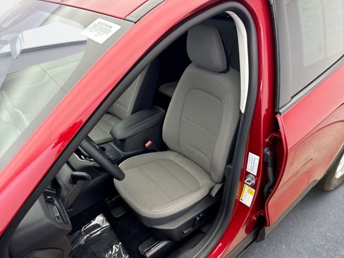 Used 2022 Ford Escape SE w/ Convenience Package image 11