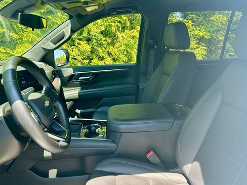 Certified 2025 Chevrolet Tahoe LT AWD/4WD image 22