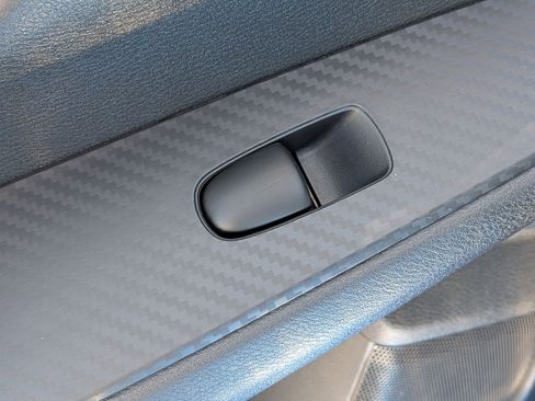 Used 2025 Nissan Sentra SV image 29