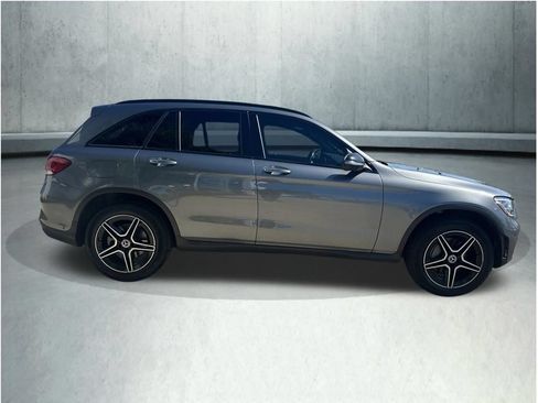 Used 2021 Mercedes-Benz GLC 300 4MATIC image 6