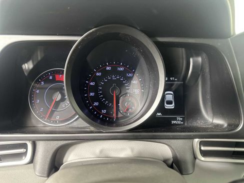 Used 2023 Hyundai Elantra SEL w/ Preferred Accessory Package image 18