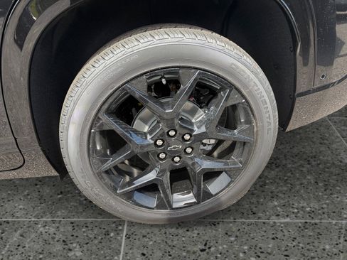 New 2026 Chevrolet Traverse RS AWD/4WD image 13