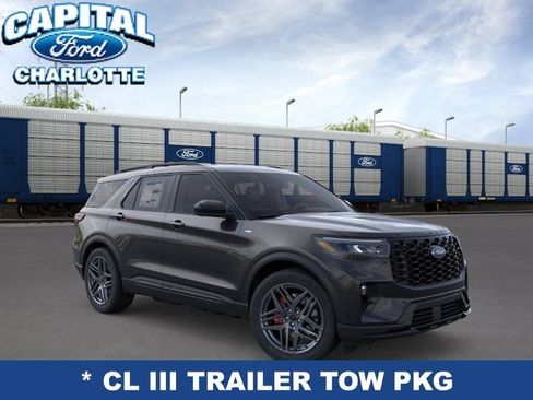 New 2026 Ford Explorer ST-Line w/ ST-Line Street Pack AWD/4WD image 8