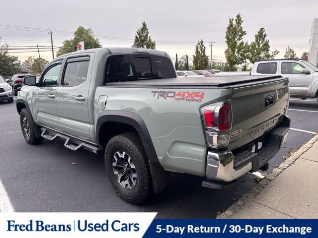 Certified 2022 Toyota Tacoma TRD Off-Road AWD/4WD image 13