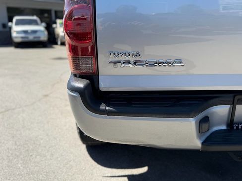 Used 2014 Toyota Tacoma 4x4 Regular Cab image 78