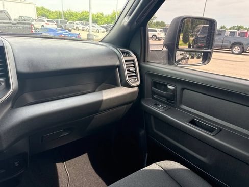 New 2026 RAM 3500 Tradesman AWD/4WD image 26