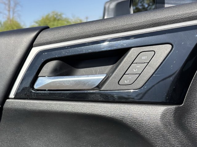 Used 2024 Mitsubishi Outlander SEL FWD image 23
